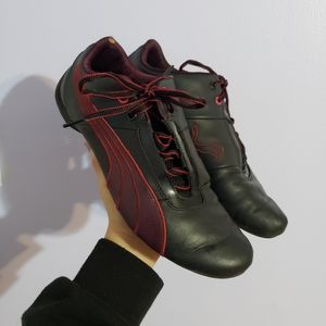 Women's Puma Sneakers